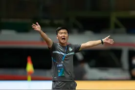 广州城已到危急时刻，肇俊哲盼吉列尔梅早日回归图片