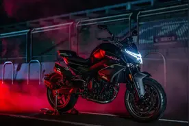 概念林志玲量产罗玉凤，概念和量产之间春风800NK做错了啥图片