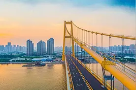 历害了我的国（一）——武汉杨泗港长江大桥图片