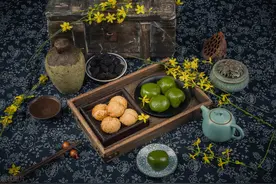 老话说：“坟旁有三树，子孙后代富”是指哪三树？一起来了解图片