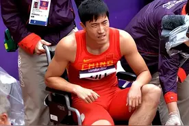 刘翔退赛内幕曝光，毁掉“飞人”的罪魁是他，因贪1200万被审判图片
