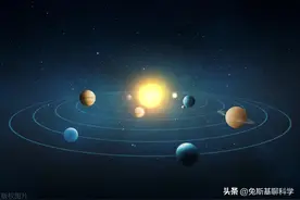 假如太阳有足球大小，太阳系有多大？有没有一个足球场大？图片