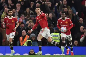 英超-阿隆索破门C罗进球救主 曼联1-1切尔西 终结连败距前四5分图片