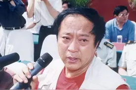 73岁牛群的痛：巅峰期抛下冯巩当官，最终妻离子散，他可曾后悔？图片