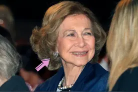 索菲亚不愧是希腊公主，小珠宝却有大来头，但这件不会借给莱后图片