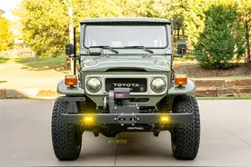 丰田的信仰！里程不详的改装FJ酷路泽：178.9万拍卖图片