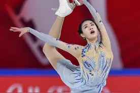 女神陈虹伊，亮相什刹海冰湖！芳华美人太漂亮，落选冬奥太遗憾图片