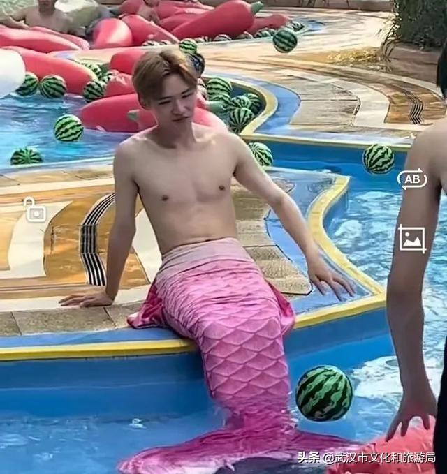 泳池“海王”！水中按摩！玛雅还能这么玩？！