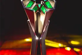 FNC史诗级逆转3-2战胜LOUD拿下无畏契约季前邀请赛冠军图片