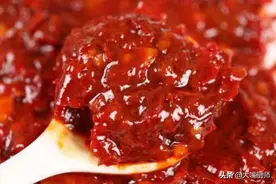 买郫县豆瓣酱，不管贵贱，只要“4个特点”都对上，就是不正宗的图片