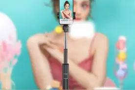 网红直播神器？iPhone14系列升级前置镜头，视频通话改善景深图片