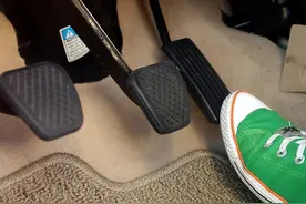 松油门和加油门有顿挫感，什么原因？小排量发动机中很常见图片