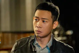 1天8个瓜！吸毒被抓、出轨离婚、男扮女装进女浴室，个个都是大瓜图片