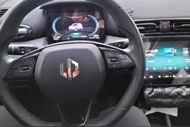 零跑T03功能篇——仪表盘图片