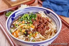 名扬全国的8碗面条，吃过6种以上的算“面霸”，有你家乡的面吗？图片