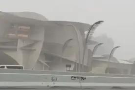 闻所未闻！超级暴雨突袭中东大沙漠，我国大范围高温下周重启图片