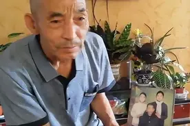 两年间同一地方，卖菜男子两次捡到女婴，20年后女婴父母道出真相图片