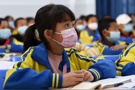 放假通知！河南多地敲定中小学暑假时间，家长却建议暑假补课图片