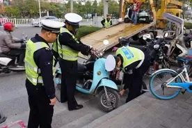 12月起，电动车、摩托车迎来“3大行为”严查，这些习惯不能有图片