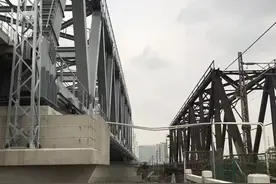 原来，京沪铁路这次大施工是为了“开船”图片