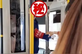 沈阳70岁退伍军人持优待证坐公交被拒，司机怒骂：你当兵的牛啥？图片