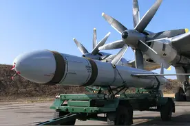 Kh-55系列巡航导弹：苏联最重要的远程武器，三军通用的又一经典图片