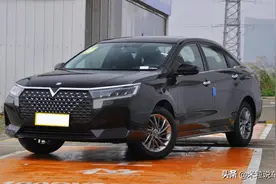 6.98万！启辰D60：轩逸发动机，车长4761mm，性价比突出图片