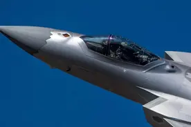 今年或将生产100架歼20，空军需要多少五代机，实现进攻型空军？图片