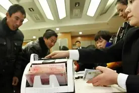 农村家庭存款，达到多少才算有钱人？超过15万的人多吗？图片