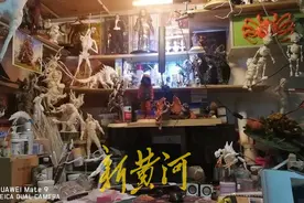 独爱“小怪兽”，90后小伙用黏土捏出一个“怪兽王国”，一个能卖到上千元图片