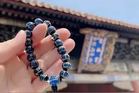 雍和宫的香灰琉璃手串，是卖文创，还是“智商税”图片