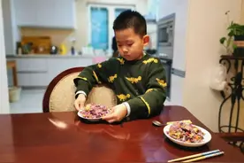 封控不忐忑！他们把日子过成想要的模样图片