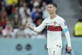 抗韩先锋！C罗先拒绝韩国记者采访，转头就喷韩国巨星，球王怒了图片