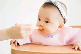 给宝宝添加水果辅食有讲究，吃对了才健康，要避开这5个坑图片