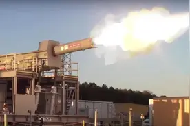 福建舰下水后，解放军海军能打赢美国海军吗？图片