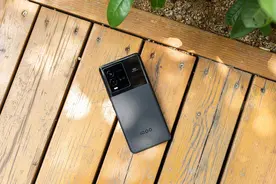 深度体验iQOO 10：KPL赛事用机，还是那个电竞的王图片