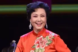 京剧名家王蓉蓉：高中毕业才学戏，嫁给杜鹏波折多图片