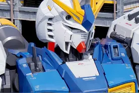 福冈牛高达立像高清帅气大图，头部很正图片