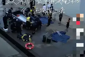 南京疑似4名初中生下水溺亡，当地学生：8人聚餐后去游泳，学校当日再发禁止下水通知图片