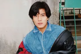 舞王郭富城：29年前一个摇头霸屏全网，却对天王嫂“抠抠搜搜”？图片