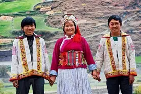 四川最后的“伙婚”村落，近一半家庭都是一妻多夫，他们如何生活图片