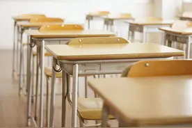 特许金融分析师考试将做重要调整 三级考试将引入专业方向图片