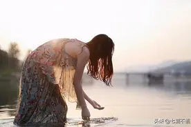 儿子结婚我全款买房，儿媳带我旅游3天，回来我决定收回房子出租图片