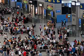 为什么火车司机可以通宵驾车，而高铁司机就不行？现在终于明白了图片