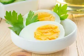 宝宝吃鸡蛋要谨慎，这些错误不要犯图片