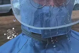 滑链雨衣来头不小，好多人还不知道，快点看看图片