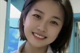 绝了！四川一医院女护士：长相惊艳 气质清纯 ，网友：长得像李佩霞图片