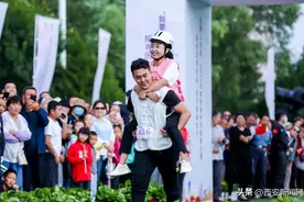 陕西榆林国际背婆姨大赛4月举行图片