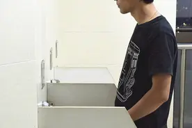 你以为的“上火”，可能是癌症警报，3种症状反复出现，尽快排查图片