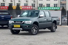 新车 | 售11.88万元起 新款庆铃五十铃T17上市 3.0T柴油机 霸道绿配色图片